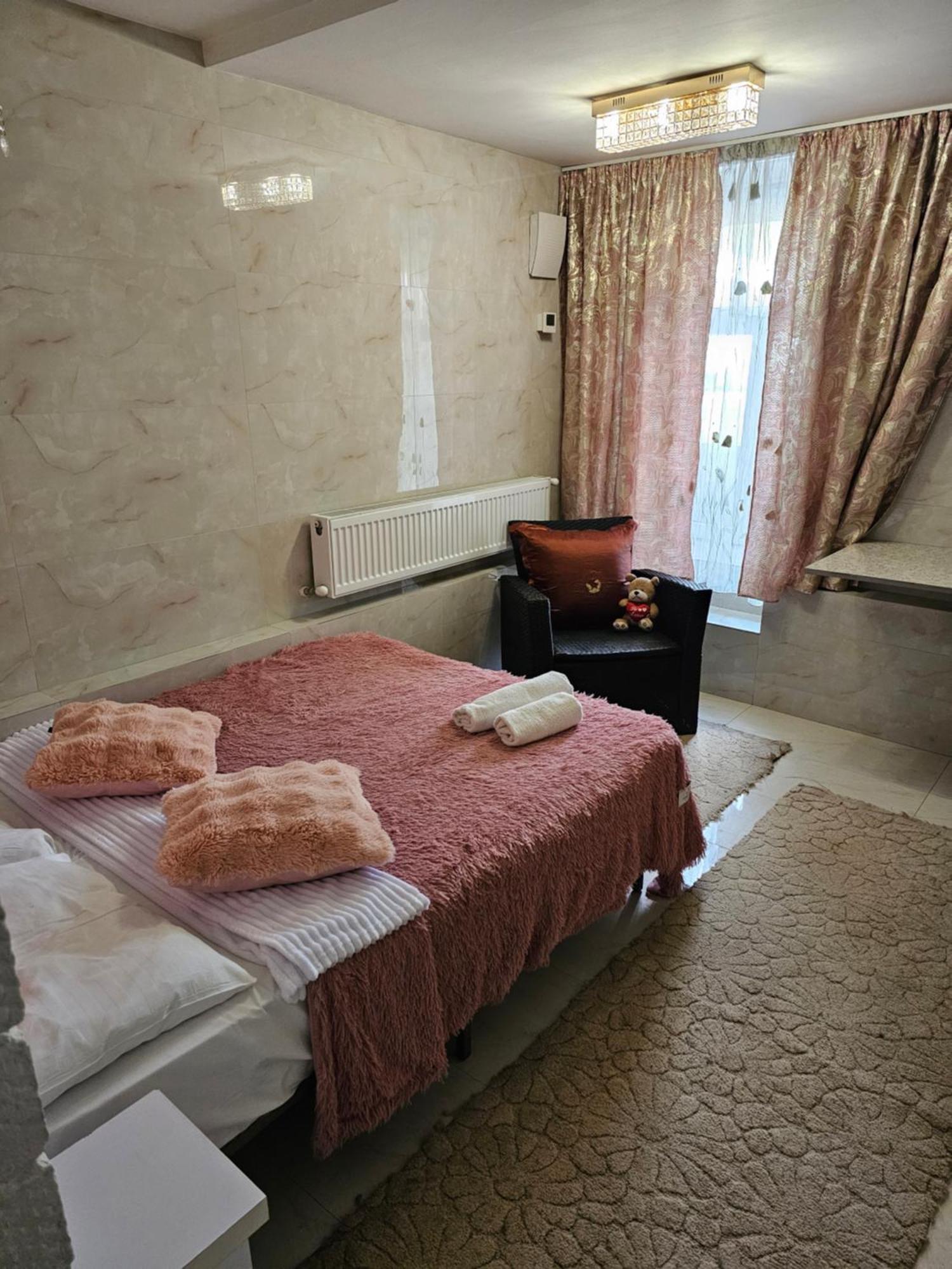Rose Studio Chişinău Eksteriør billede